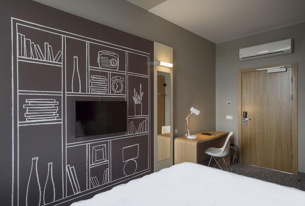 Ibis Riga Centre Hotel Exterior photo